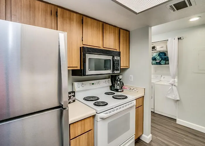 Heated Community Pool-quiet Community-top Flr Unit Mesa